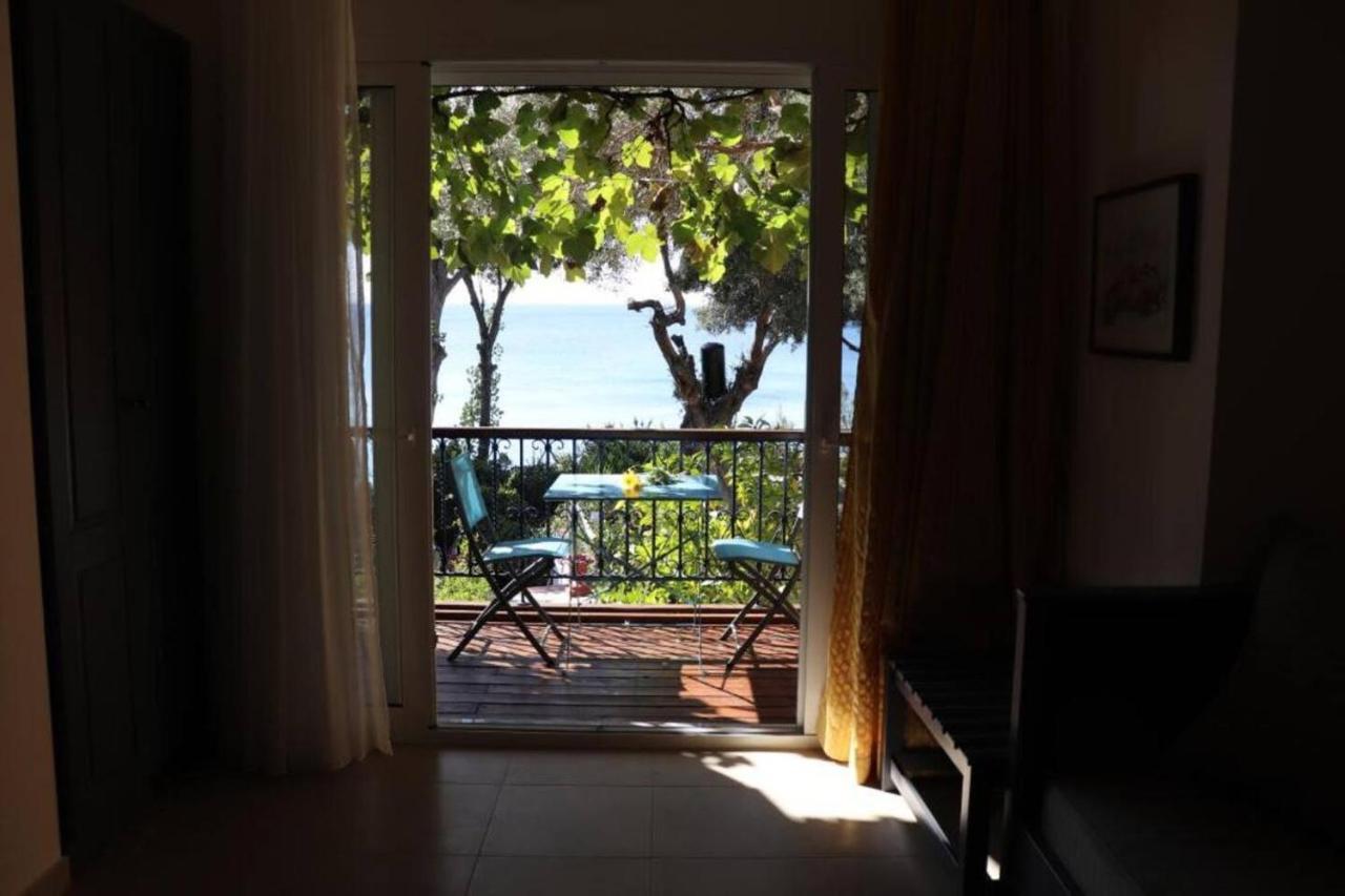 Mathesi Apartment Balcony Элия Экстерьер фото