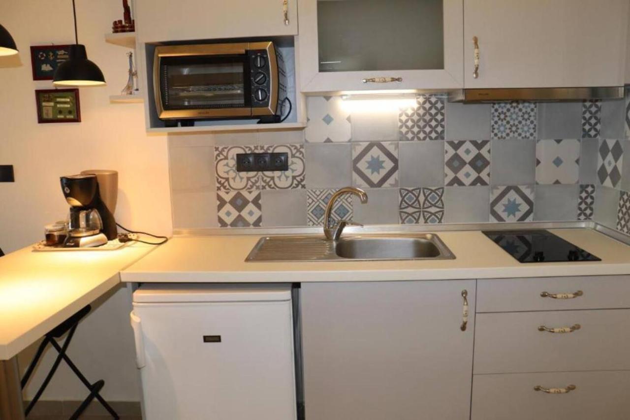 Mathesi Apartment Balcony Элия Экстерьер фото
