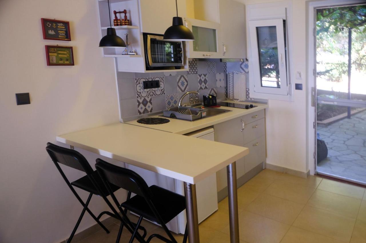 Mathesi Apartment Balcony Элия Экстерьер фото