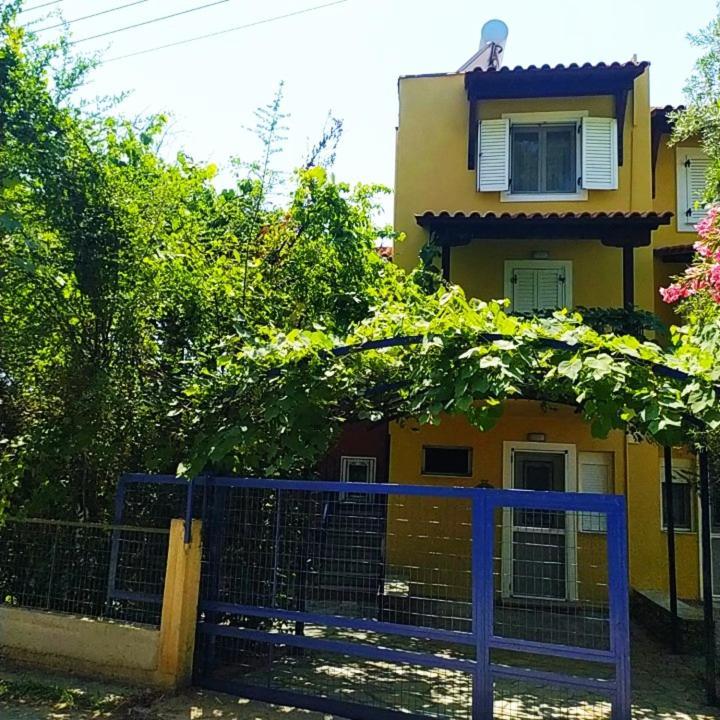 Mathesi Apartment Balcony Элия Экстерьер фото